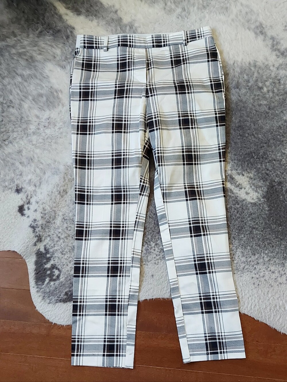 H&M Black and White Plaid Skinny Pants